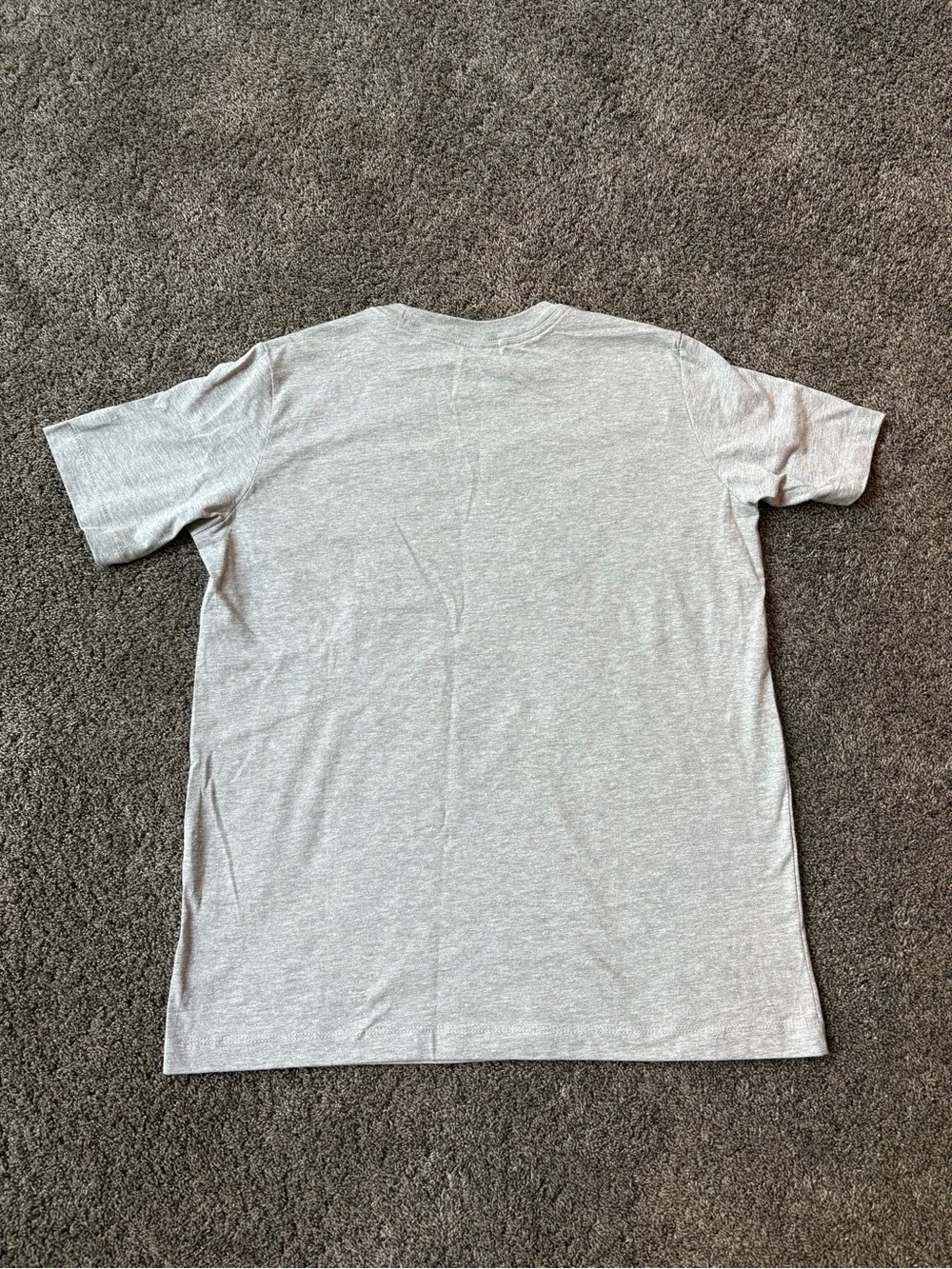 *BRAND NEW* Youth Nike Light Gray Logo Short Sleeve Tee